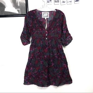 Chelsea & Violet Abstract V Neck Mini Dress M